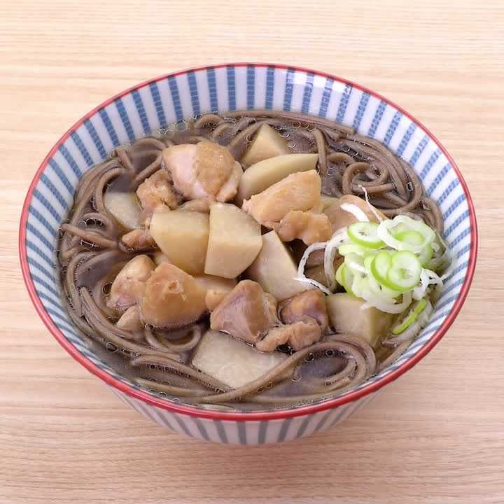 鶏肉と里芋の蕎麦
