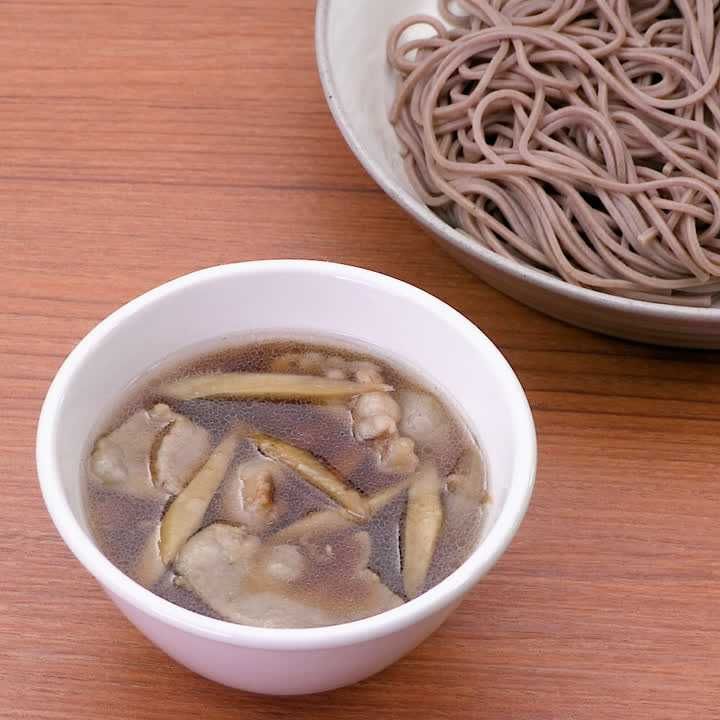 豚肉とごぼうのつけ蕎麦