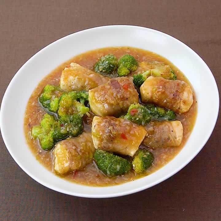 肉巻き豆腐とブロッコリーのピリ辛あん