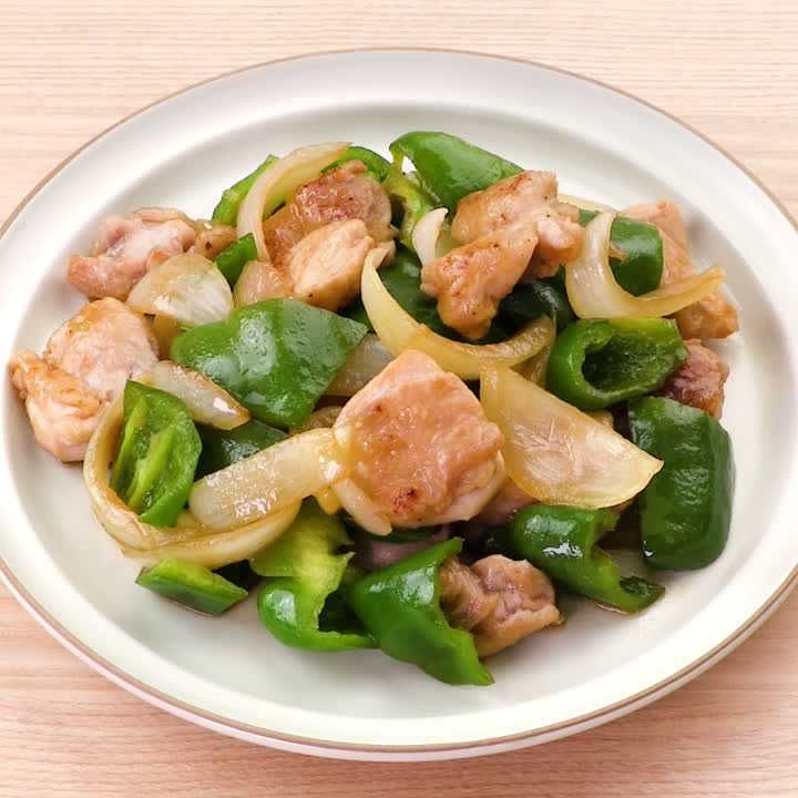 鶏もも肉とピーマンの甘酢炒め