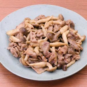 「豚肉としめじの味噌炒め」のレシピ動画