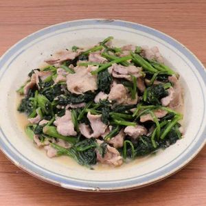 「豚肉とほうれん草の味噌炒め」のレシピ動画