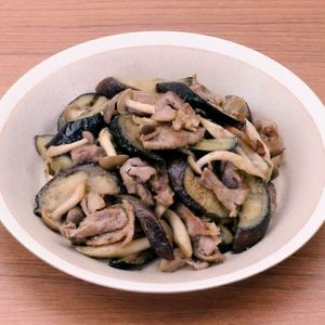 「豚こまなすときのこの味噌炒め」のレシピ動画
