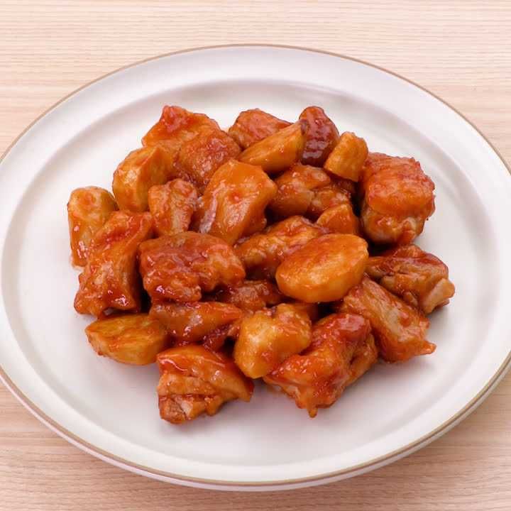 鶏肉と里芋のケチャップ炒め