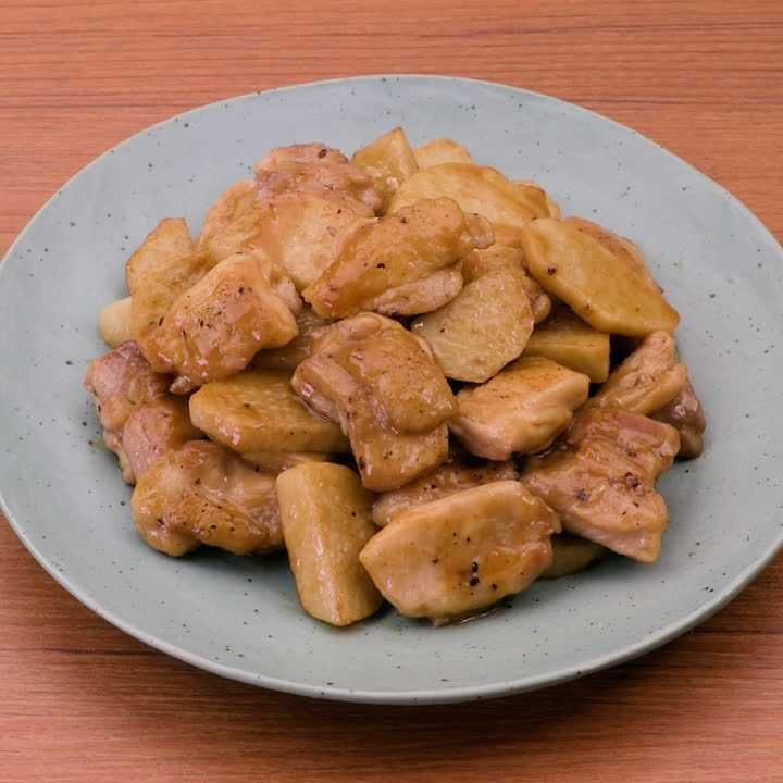 鶏肉と里芋のポン酢炒め