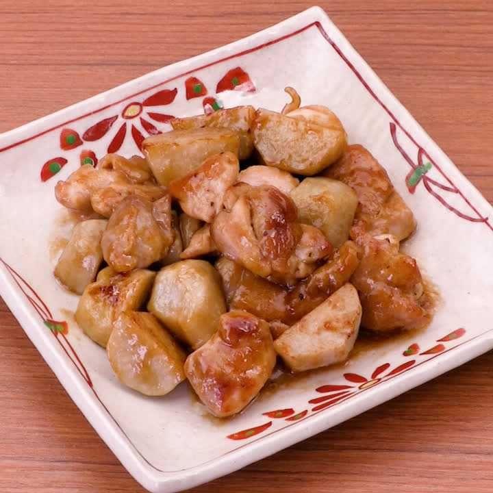 鶏肉と里芋のオイスター炒め