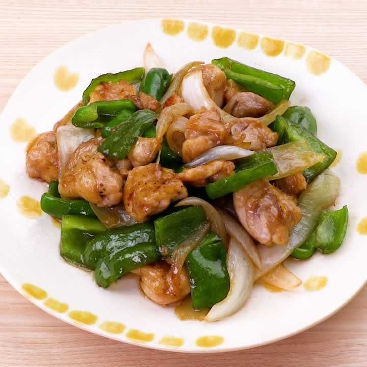 鶏もも肉とピーマンのオイスター炒め