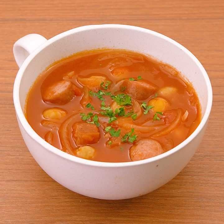 ひよこ豆とソーセージのトマトスープ