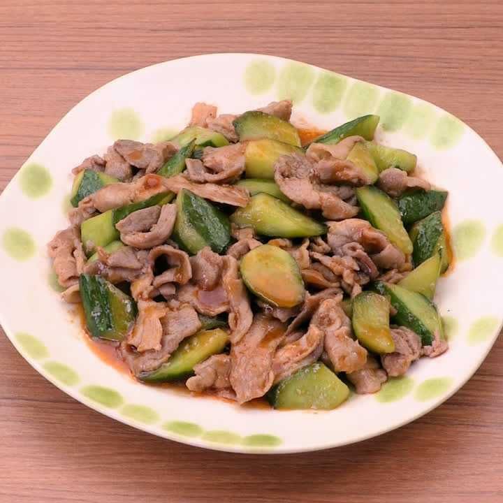 豚肉ときゅうりのケチャップ炒め