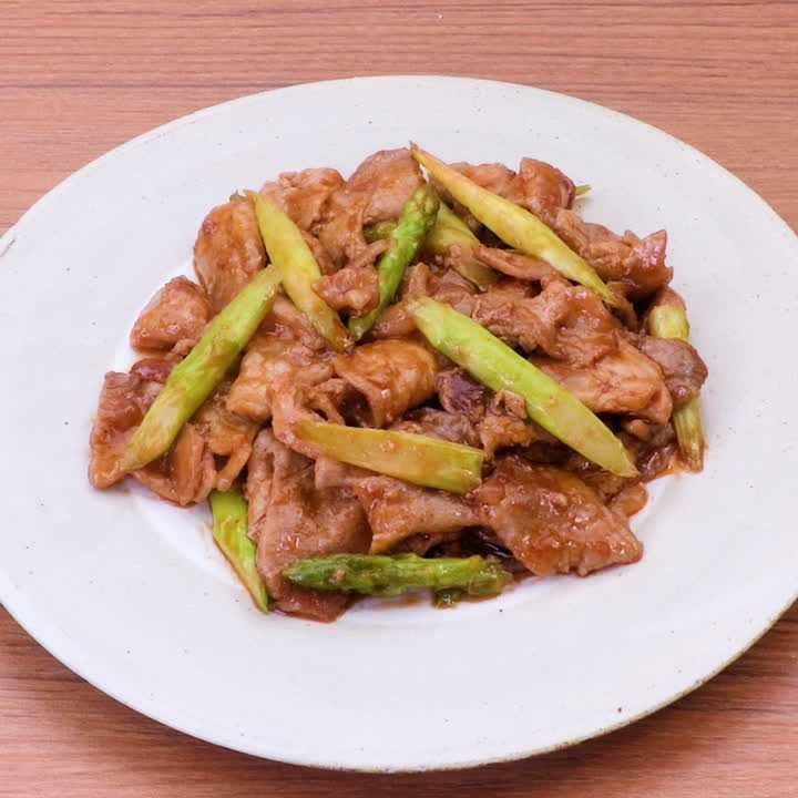 豚肉とアスパラのケチャップ炒め