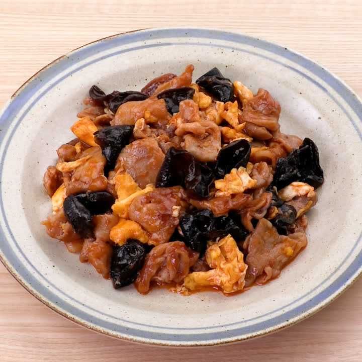 豚肉ときくらげのケチャップ炒め