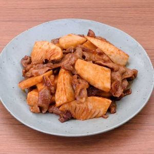 「豚肉とたけのこのケチャップ炒め」のレシピ動画