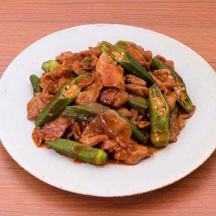 豚肉とオクラのケチャップ炒め