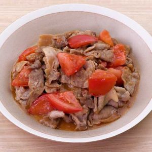 「豚肉とトマトの甘辛炒め」のレシピ動画