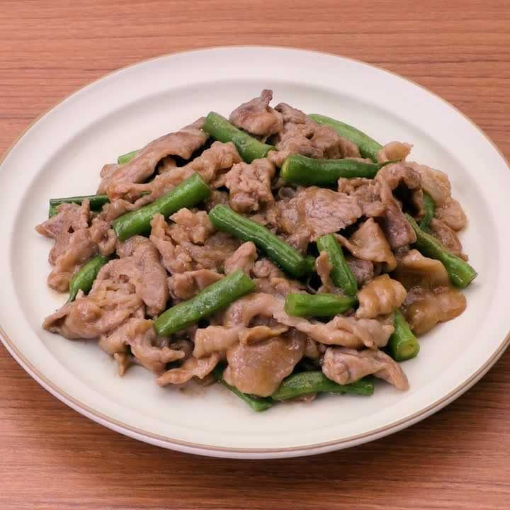 豚肉といんげんのオイスター炒め