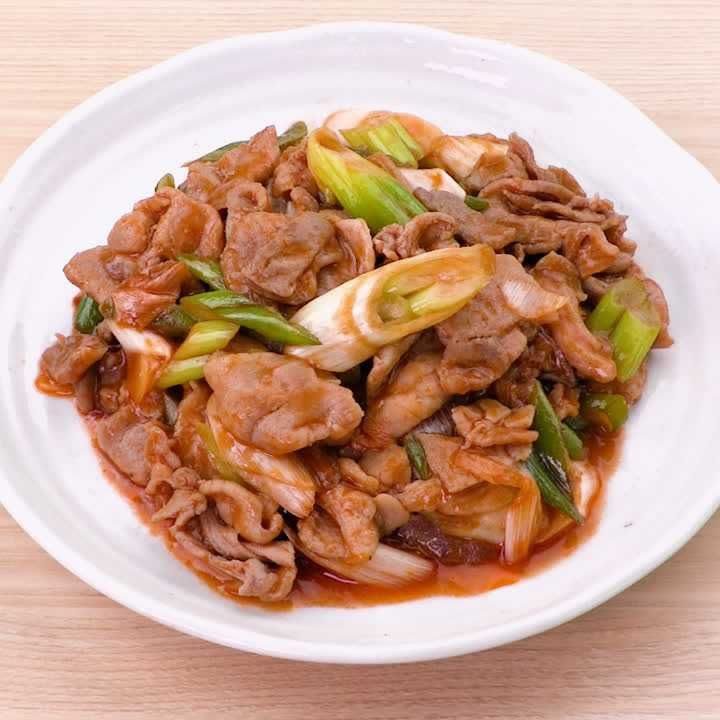 豚肉とねぎのケチャップ炒め