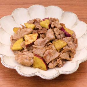 「豚肉とさつまいものオイスター炒め」のレシピ動画