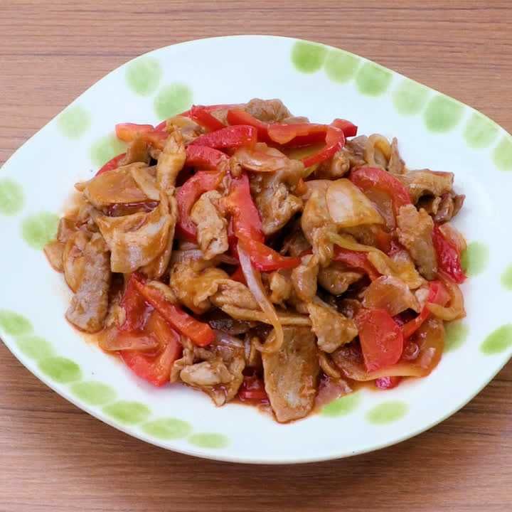 豚肉とパプリカのケチャップ炒め