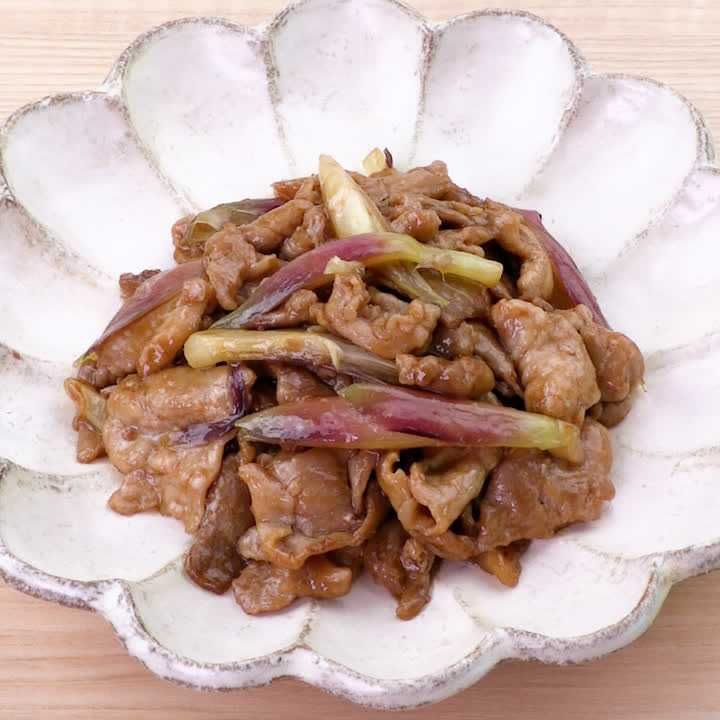 豚肉とみょうがのオイスター炒め