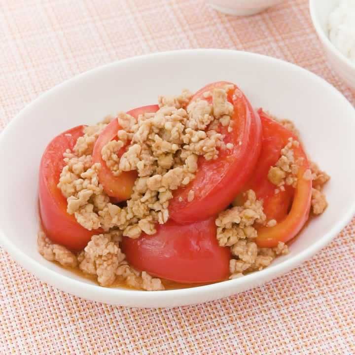 トマトと鶏ひき肉のそぼろ炒め
