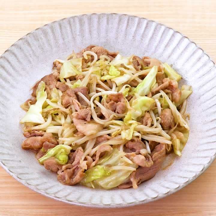 豚こまとキャベツのオイスター炒め