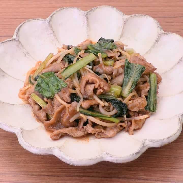 豚こまと小松菜のケチャップ炒め