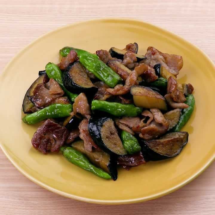 豚肉となすとししとうの甘辛炒め