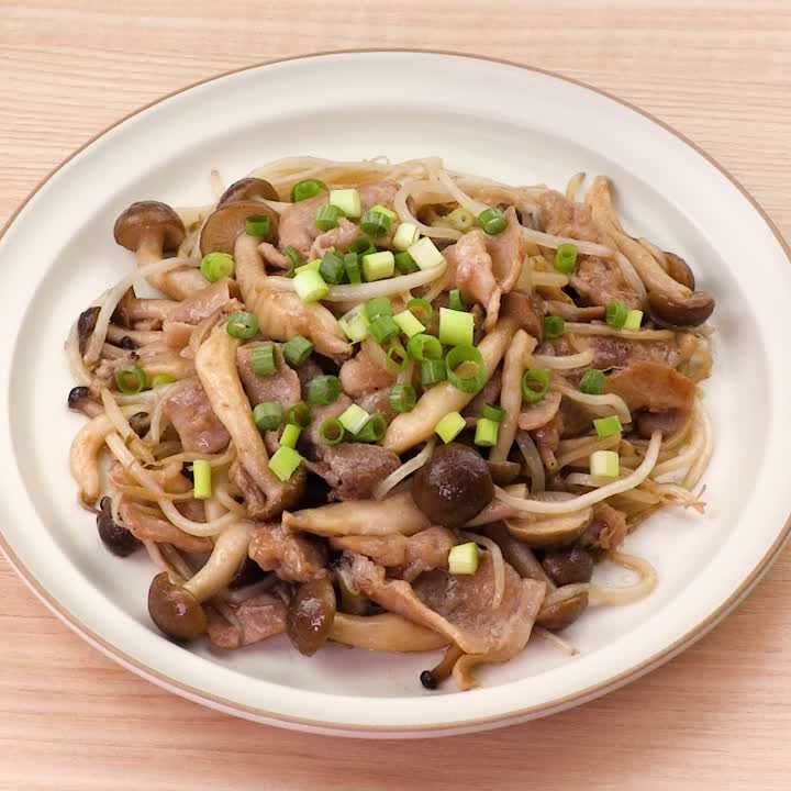 豚こまときのこのオイスター炒め