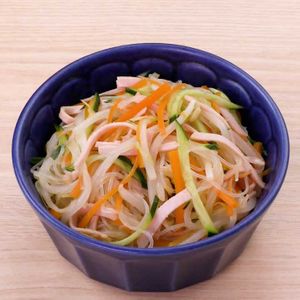 もやしの春雨サラダ