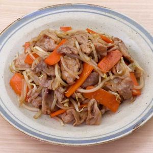 「豚肉とにんじんのもやしオイスター炒め」のレシピ動画
