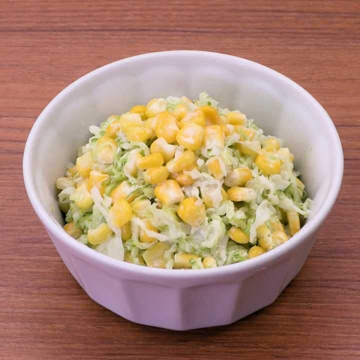 キャベツとコーンのコールスロー
