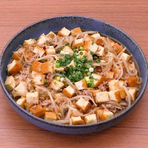「厚揚げともやしの麻婆炒め」のレシピ動画