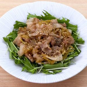 「豚こまの甘辛炒め煮」のレシピ動画