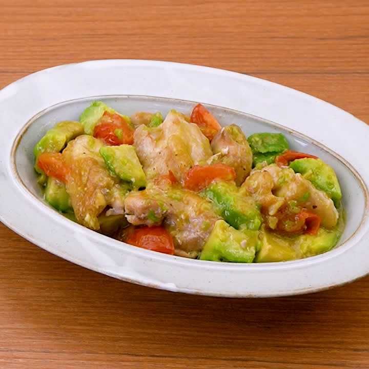 鶏もも肉とアボカドの塩バター