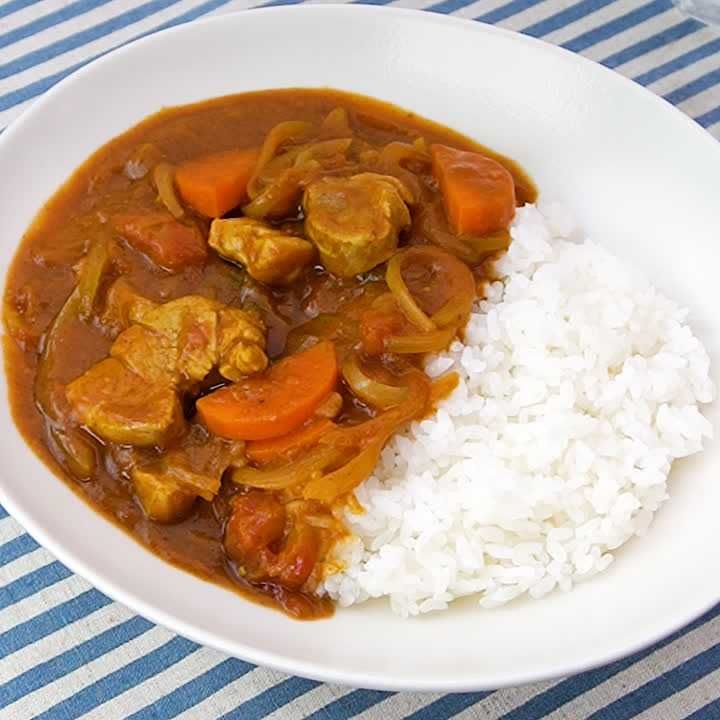 豚ヒレ肉のトマトカレー