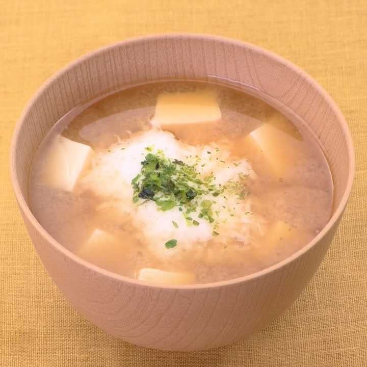 長芋と豆腐の味噌汁