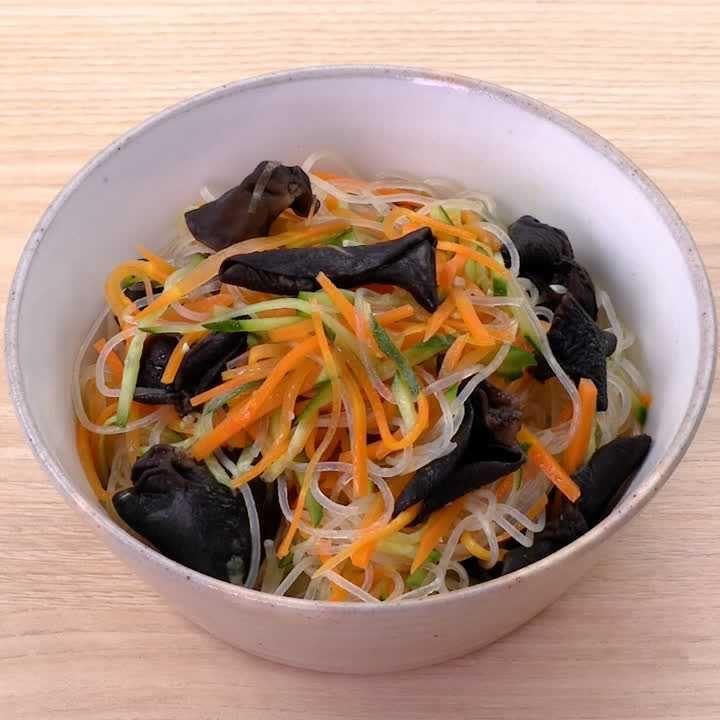 きくらげの中華春雨サラダ