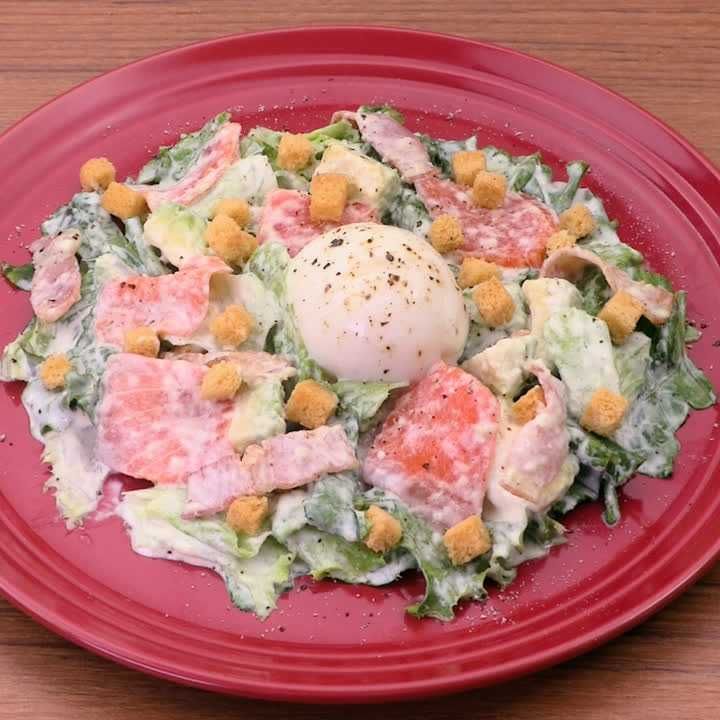 サーモンのシーザーサラダ