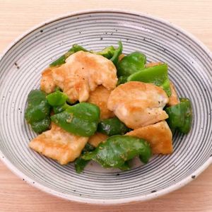 鶏肉とピーマンの味噌炒め