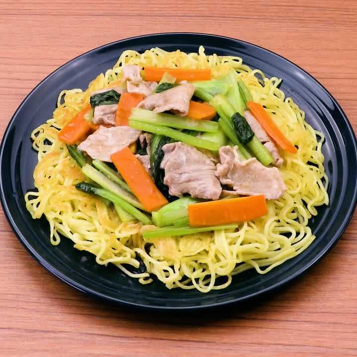 豚肉と小松菜のあんかけ焼きそば