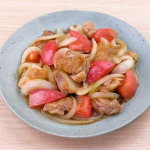 「鶏肉とトマトの甘辛炒め」のレシピ動画