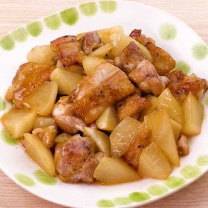 鶏肉と大根の甘辛炒め