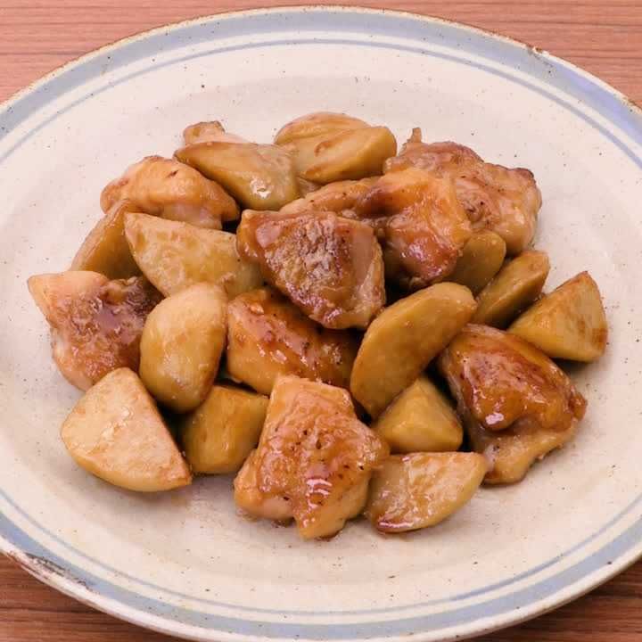 鶏肉と里芋の甘辛炒め