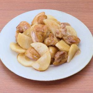 「鶏肉と長芋の甘辛炒め」のレシピ動画