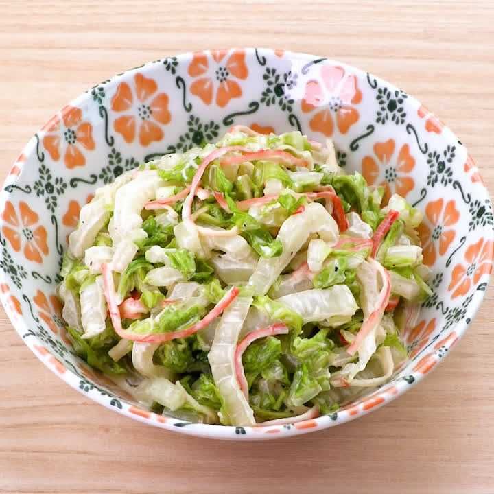 白菜とかにかまぼこのマヨサラダ