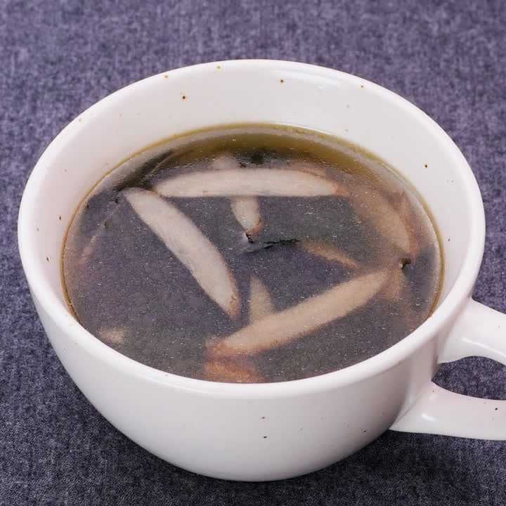 ごぼうとわかめのスープ