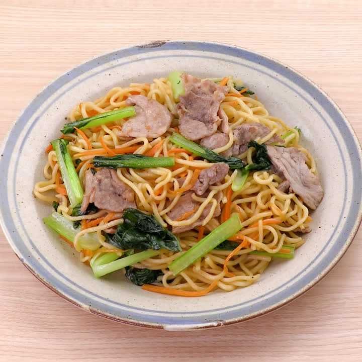 豚肉と小松菜の焼きそば