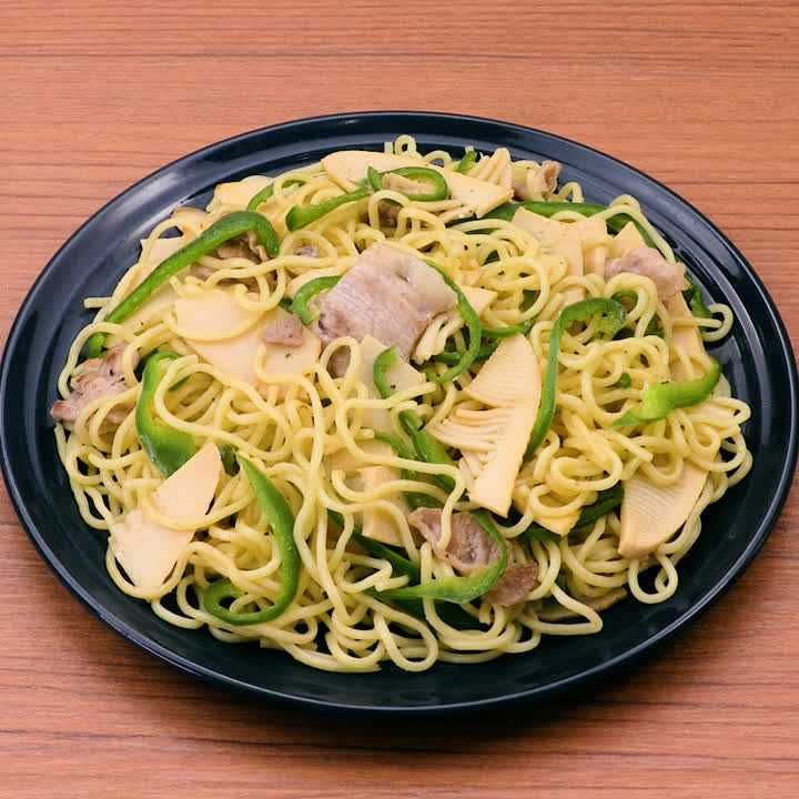 豚肉とたけのこの焼きそば