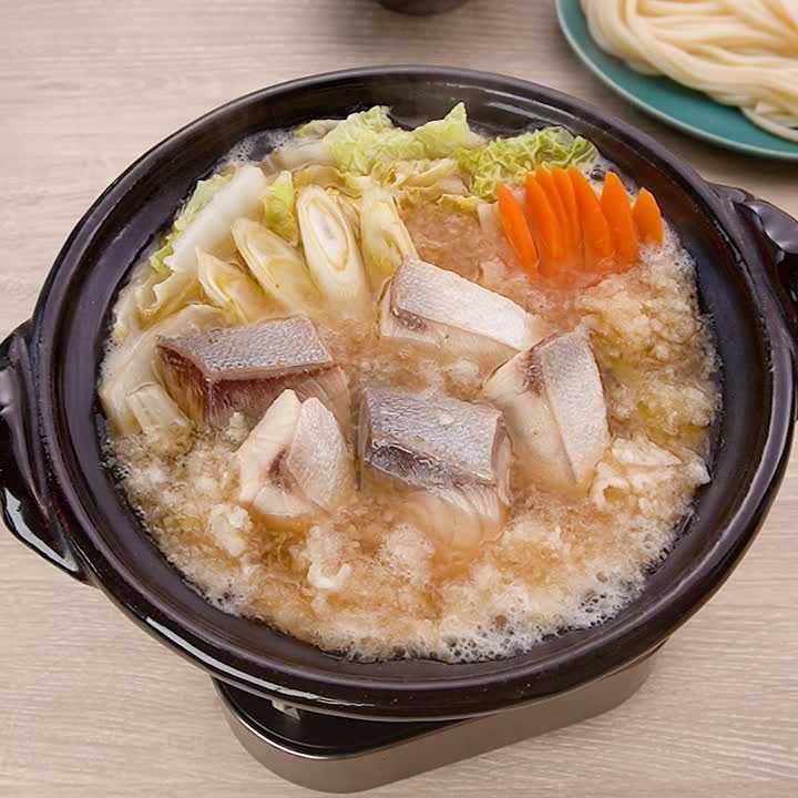 ブリのみぞれ柚子胡椒鍋