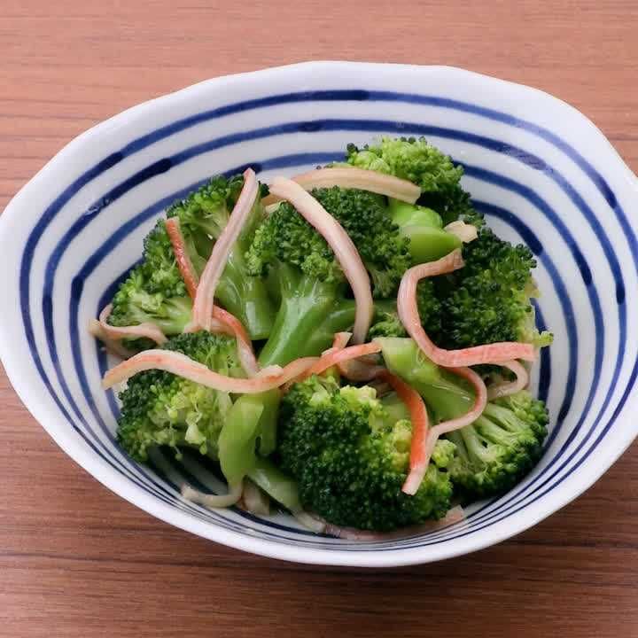 ブロッコリーの和風サラダ